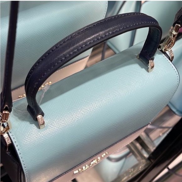 Kate spade Staci
Colorblock Square
Saffiano Crossbody Bag, Poolside Blue - Picture 5 of 10